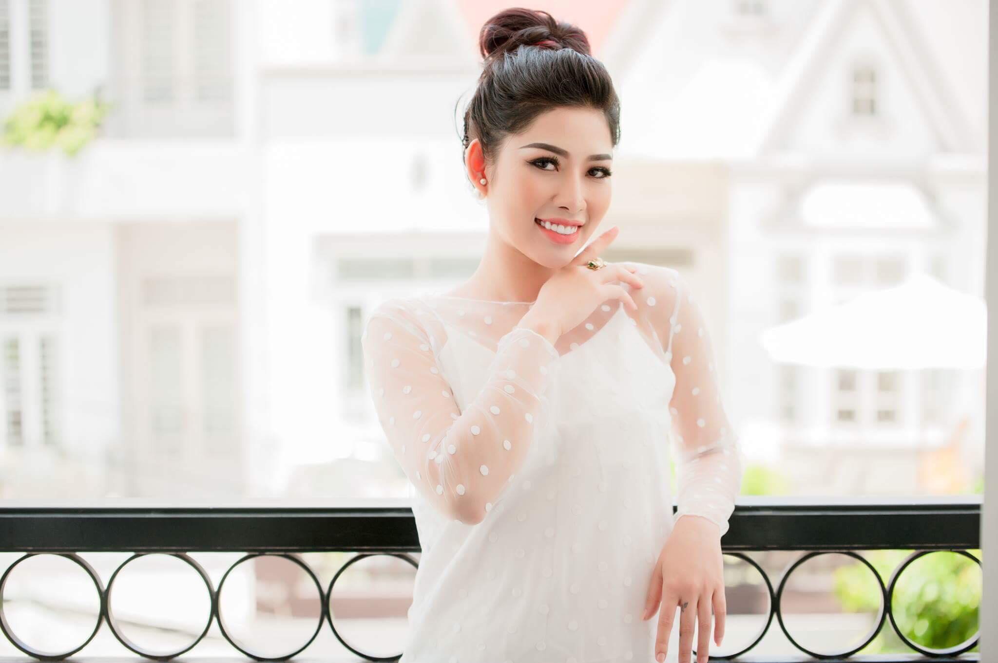 ĐIÊU KHẮC CHÂN MÀY PHONG THỦY